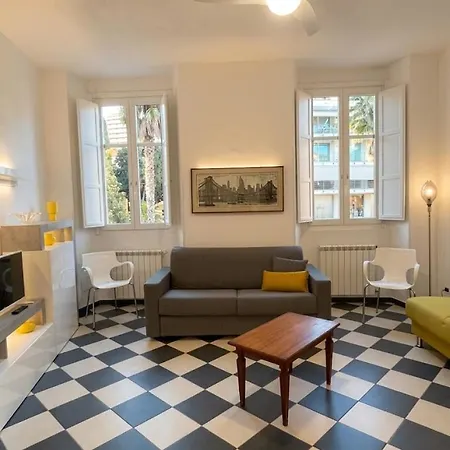 Ineja In The Heart Of Oneglia, Within Walking Distance Of The Sea شقة إمبيريا